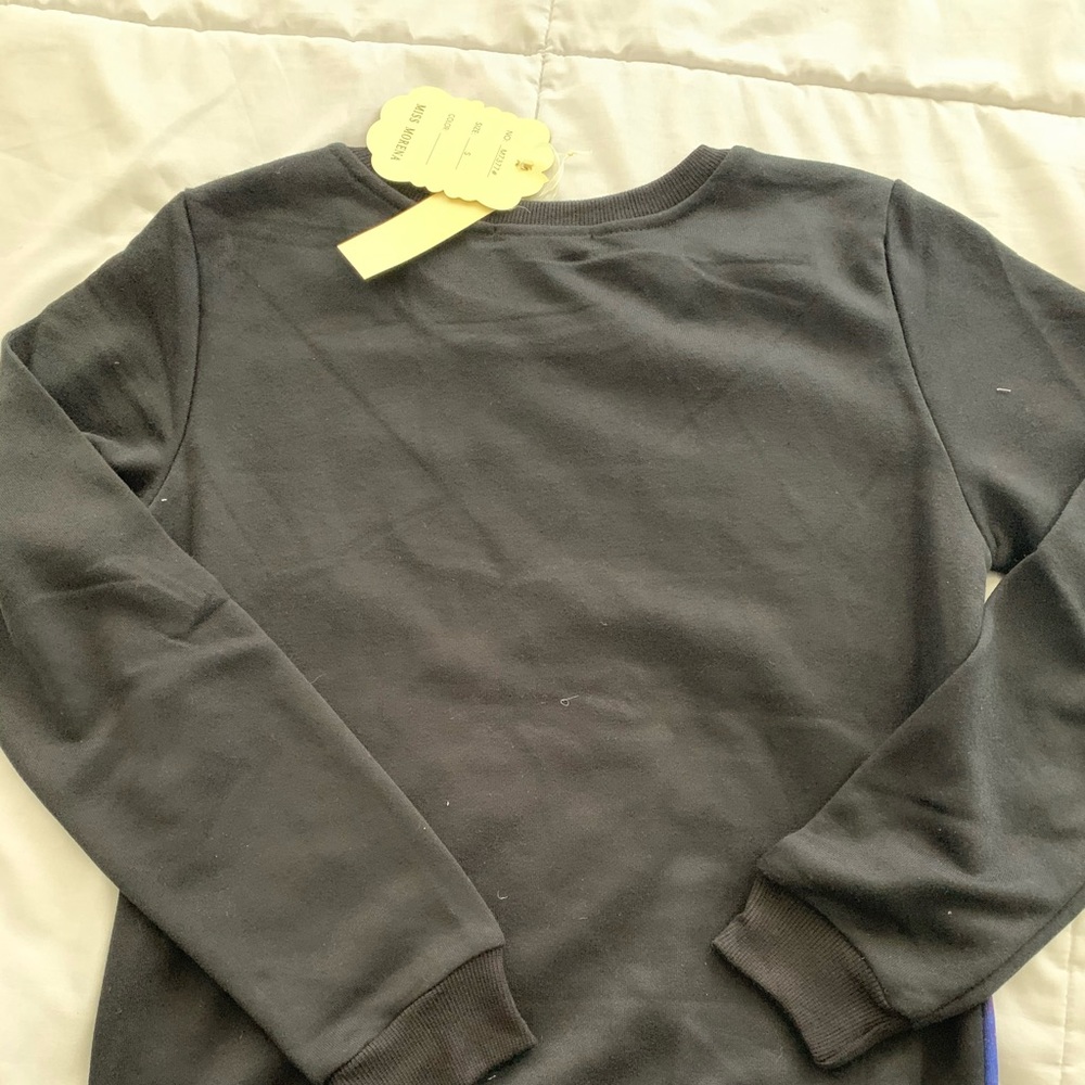 Full Moon Sweatshirt - Picture 5 of 5